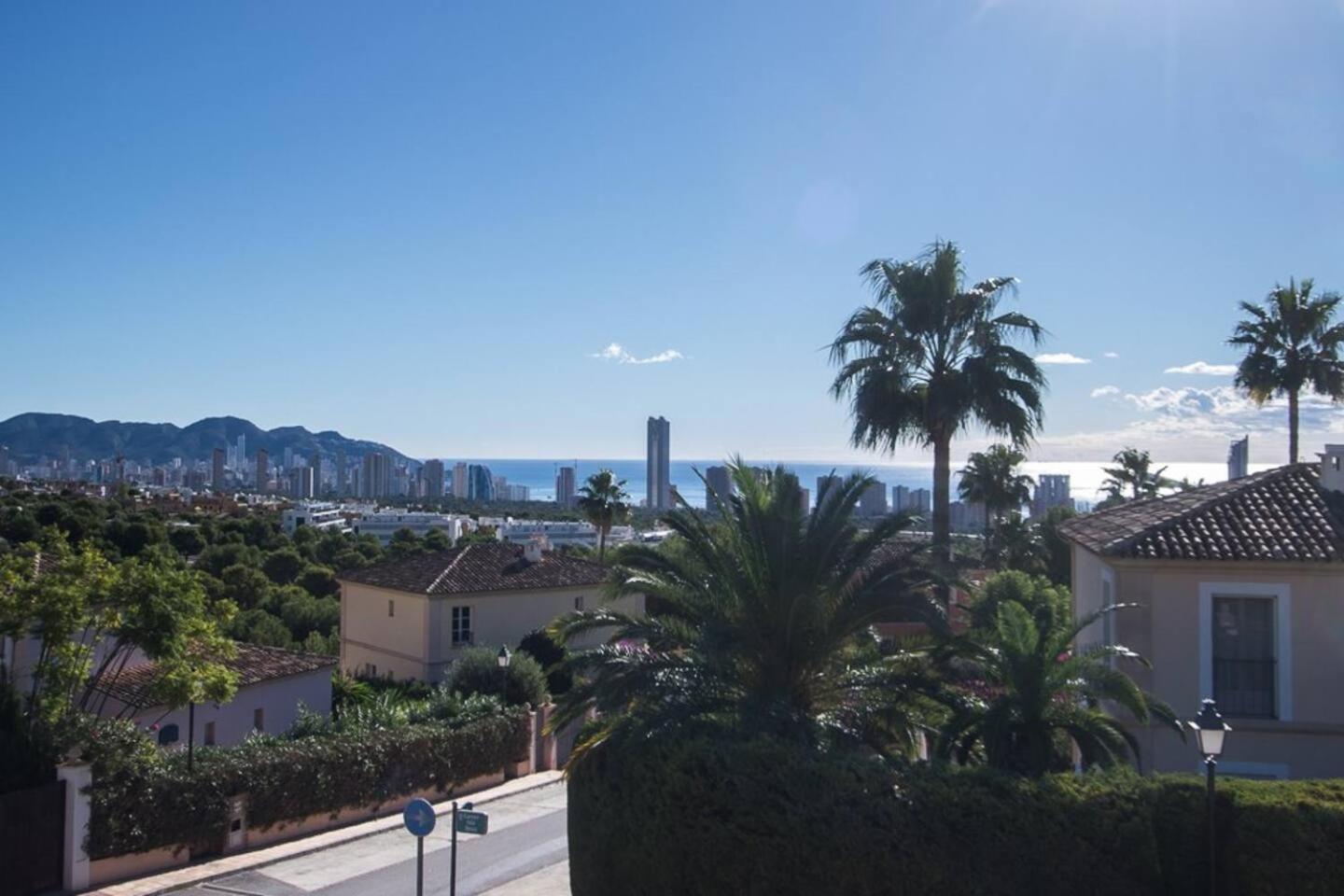 Asia Gardens Villa With Private Pool In Benidorm Кала-де-Финистрат Экстерьер фото