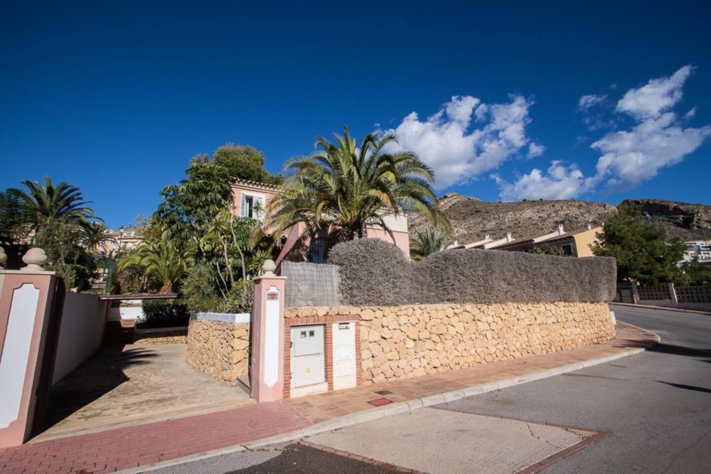 Asia Gardens Villa With Private Pool In Benidorm Кала-де-Финистрат Экстерьер фото